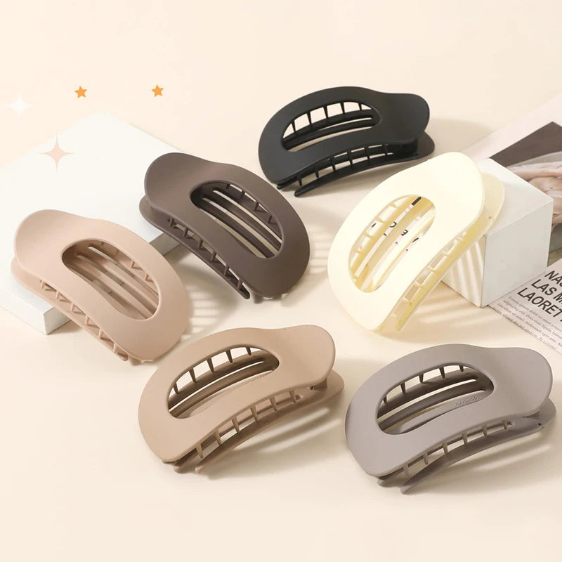 Fashion Oval Flat Hair Clips for Women New Design Leopard Large Flat Round Claw Clip French Hair Clips Trendy Hair Accessories
