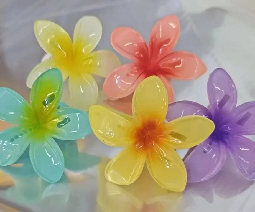 18Pcs Egg Flower Hair Clips Gradient Candy Color Flowers Suitable for Daily Use Backcombed Ponytail Shark Clip Hair Accessories