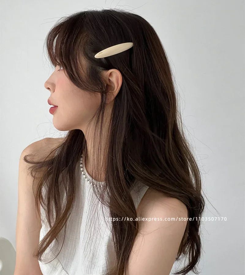 The small button clip ~ South Korea France bangs clip temperament small broken hair clip, side clip top hair accessories