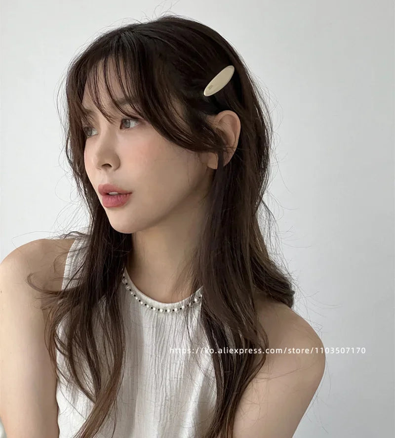 The small button clip ~ South Korea France bangs clip temperament small broken hair clip, side clip top hair accessories