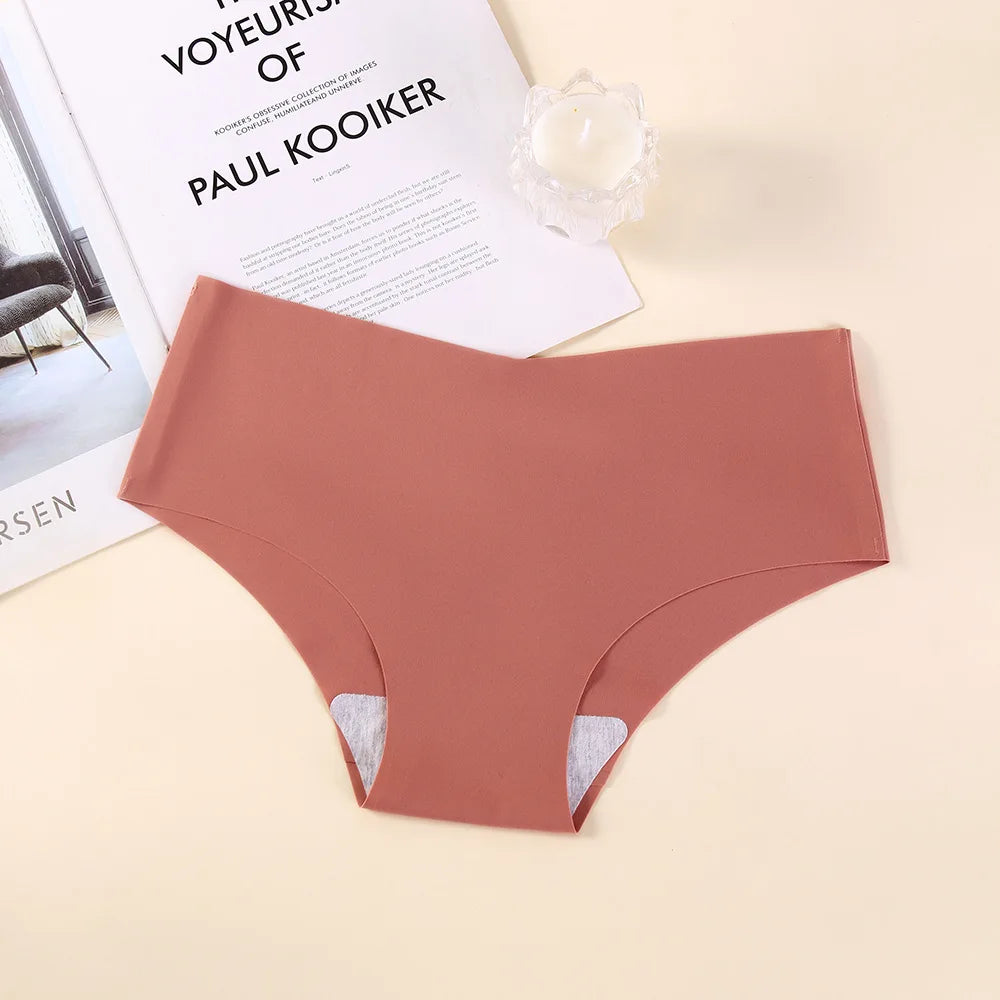 Women's Seamless Quick-Dry Breathable Antibacterial Ice Silk Nylon Knit Panties, Ladies Invisible Underwear Briefs Intimates