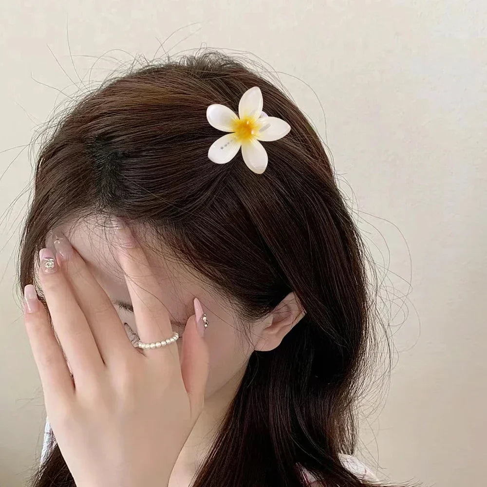 18Pcs Egg Flower Hair Clips Gradient Candy Color Flowers Suitable for Daily Use Backcombed Ponytail Shark Clip Hair Accessories