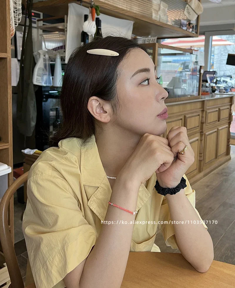 The small button clip ~ South Korea France bangs clip temperament small broken hair clip, side clip top hair accessories